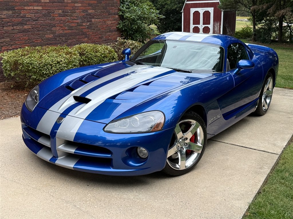 Used 2006 Dodge Viper SRT-10 RWD image 6