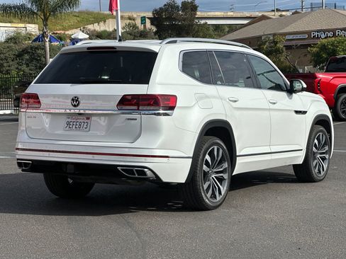 Used 2023 Volkswagen Atlas SEL Premium AWD/4WD image 5