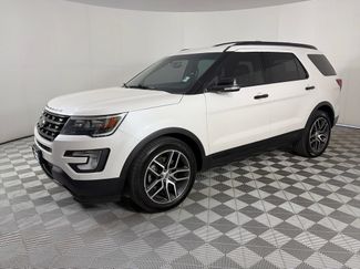 Used 2016 Ford Explorer Sport w/ Equipment Group 401A AWD/4WD video 3