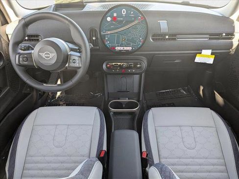 Used 2025 MINI Cooper S FWD image 15