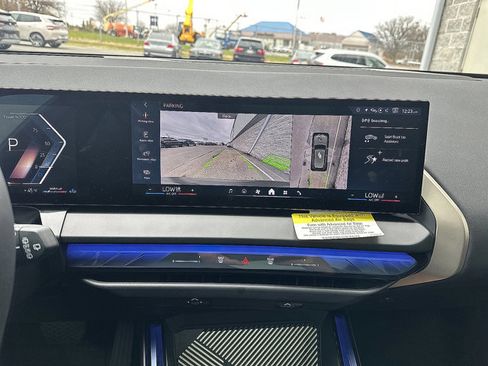 Certified 2025 BMW X3 xDrive30i w/ Premium Package image 20