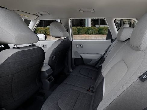 New 2027 Kia Seltos LX FWD image 19