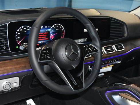 New 2026 Mercedes-Benz GLE 350 4MATIC image 2