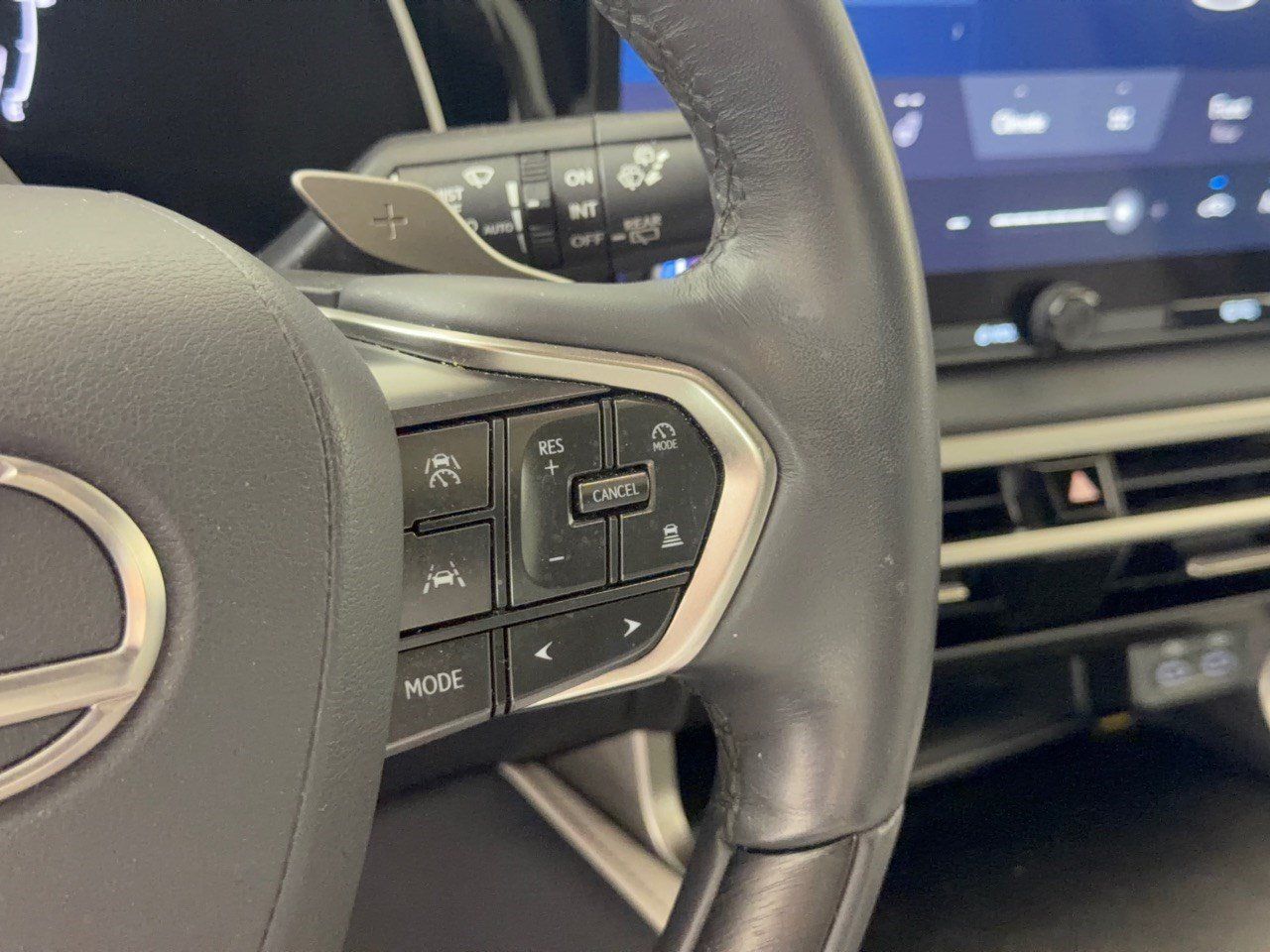 Used 2024 Lexus RX 350 Premium w/ Convenience Package AWD/4WD image 19