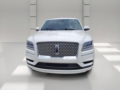 Used 2021 Lincoln Navigator L Reserve RWD image 2