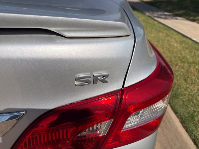 Used 2016 Nissan Sentra SR FWD image 5