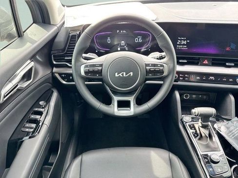 Used 2025 Kia Sportage EX w/ Premium Package AWD/4WD image 10