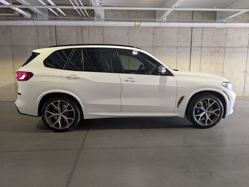 Used 2021 BMW X5 M50i w/ Executive Package AWD/4WD image 11