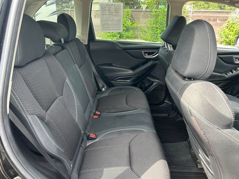 Used 2020 Subaru Forester Premium AWD/4WD image 34