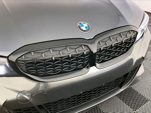 Used 2022 BMW M340i xDrive w/ Premium Package image 32