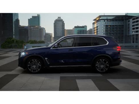 New 2026 BMW X5 sDrive40i w/ Climate Comfort Package image 4