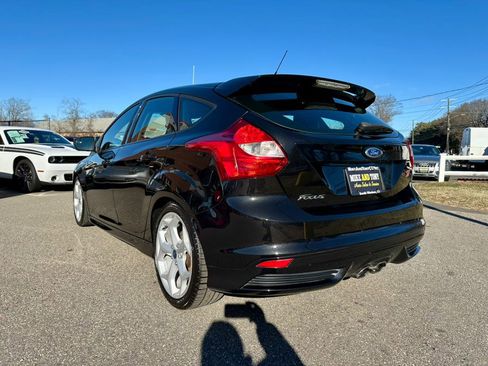 Used 2014 Ford Focus ST w/ Equipment Group 202A image 8