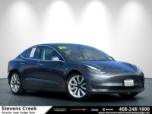 Used 2020 Tesla Model 3 Standard Range Plus RWD image 1
