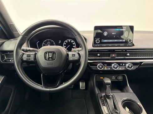 Used 2024 Honda Civic Sport image 25