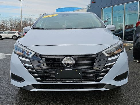 Certified 2025 Nissan Versa SV w/ Trunk Package image 2