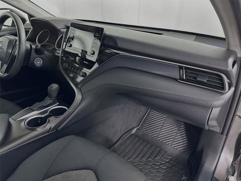 Certified 2021 Toyota Camry LE image 26