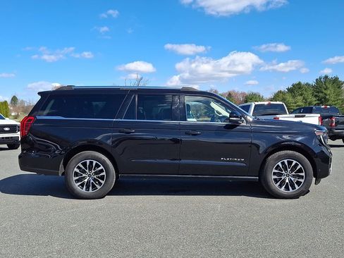 Used 2025 Ford Expedition Max Platinum image 7