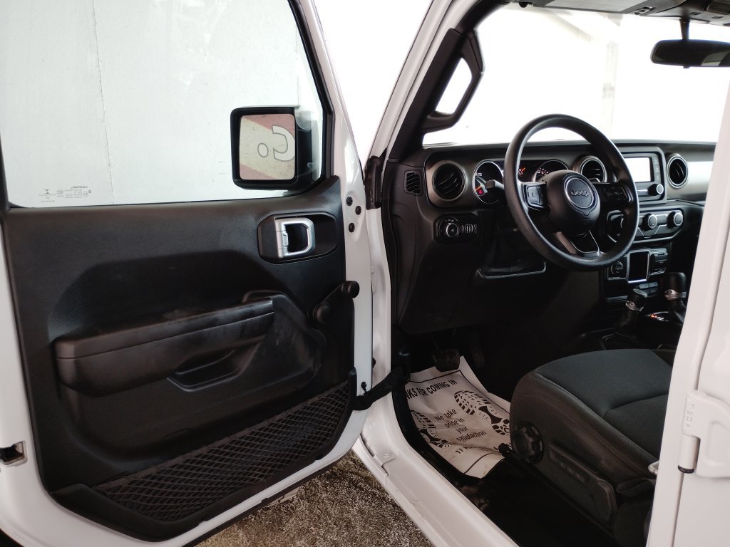 Used 2020 Jeep Wrangler Unlimited Sport AWD/4WD image 19