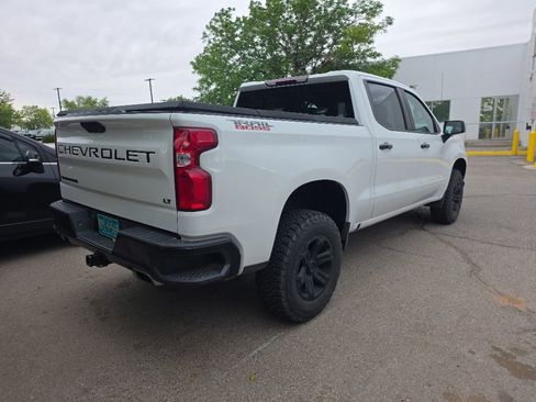 Used 2022 Chevrolet Silverado 1500 LT Trail Boss w/ Bed Protection Package AWD/4WD image 7