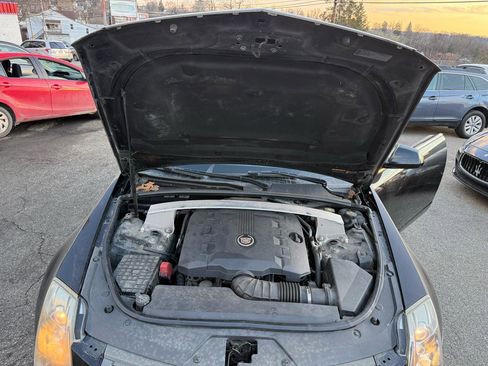 Used 2011 Cadillac CTS AWD Coupe image 29