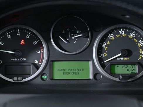 Used 2012 Land Rover LR2 HSE w/ Climate Comfort Pkg AWD/4WD image 13