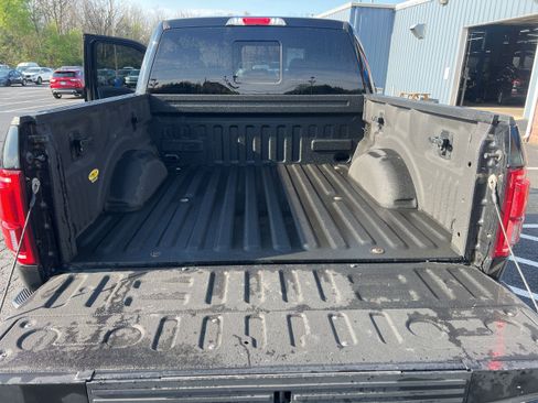 Used 2016 Ford F150 Lariat w/ Equipment Group 502A Luxury image 26