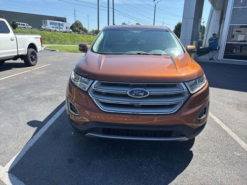 Used 2017 Ford Edge SEL w/ Cargo Accessory Package AWD/4WD image 3