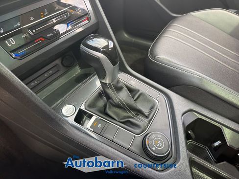 Certified 2023 Volkswagen Tiguan SE AWD/4WD image 18