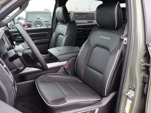 Used 2026 RAM 1500 Laramie AWD/4WD image 12