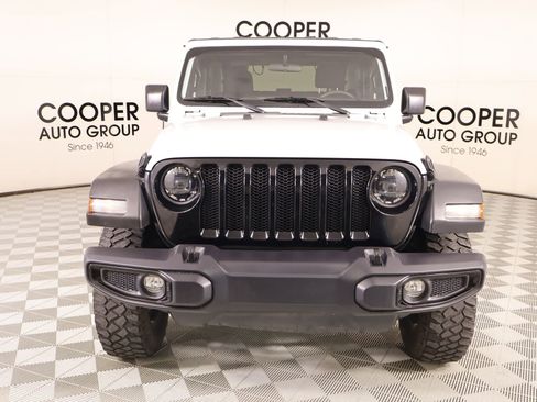 Used 2023 Jeep Wrangler Sport AWD/4WD image 9