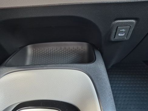 Used 2026 Toyota Corolla LE image 29