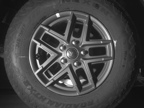 Used 2025 Jeep Wrangler Sport S image 15