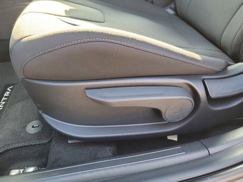 New 2026 Hyundai Elantra Sport image 13