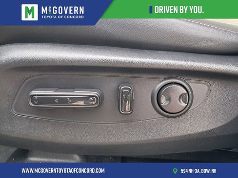 Used 2023 Honda CR-V Sport Touring image 16