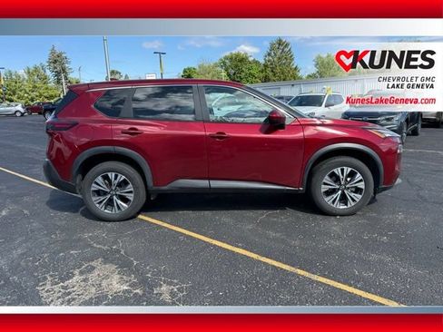 Used 2023 Nissan Rogue SV FWD image 3