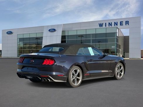 Used 2022 Ford Mustang GT Premium w/ Equipment Group 401A image 4