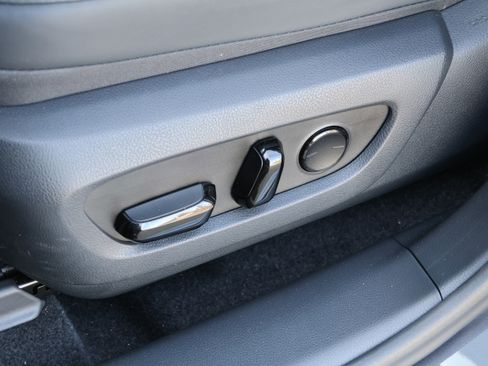 Used 2025 Lexus RX 350 Premium image 32