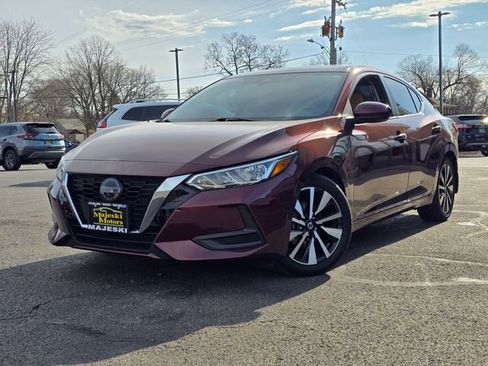 Used 2022 Nissan Sentra SV w/ SV Premium Package image 3
