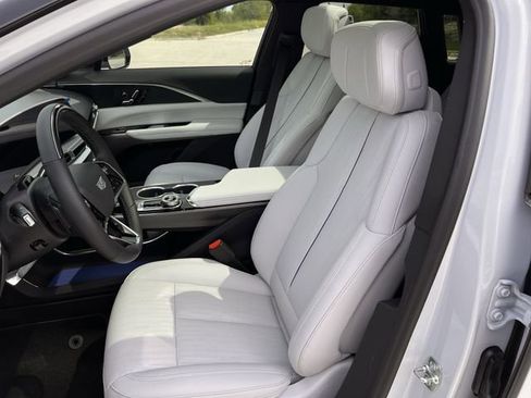 New 2026 Cadillac Lyriq Sport RWD image 20
