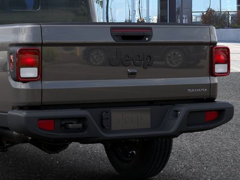New 2026 Jeep Gladiator Sport AWD/4WD image 13