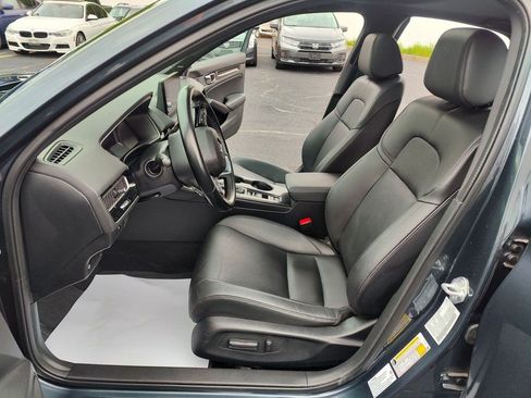 Used 2022 Honda Civic Sport Touring image 12