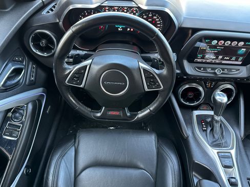 Used 2016 Chevrolet Camaro SS RWD image 16