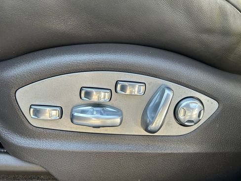 Used 2015 Porsche Macan Turbo image 10