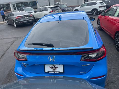 Used 2025 Honda Civic Sport image 4
