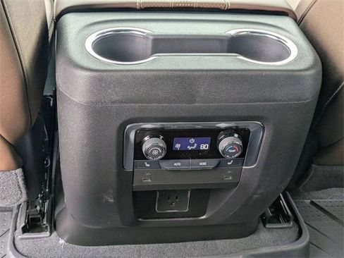 New 2026 Chevrolet Tahoe High Country image 33