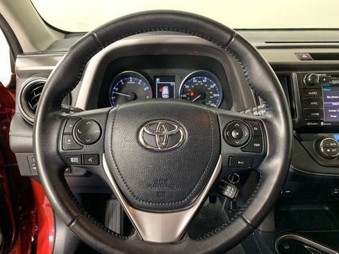 Used 2017 Toyota RAV4 XLE image 21