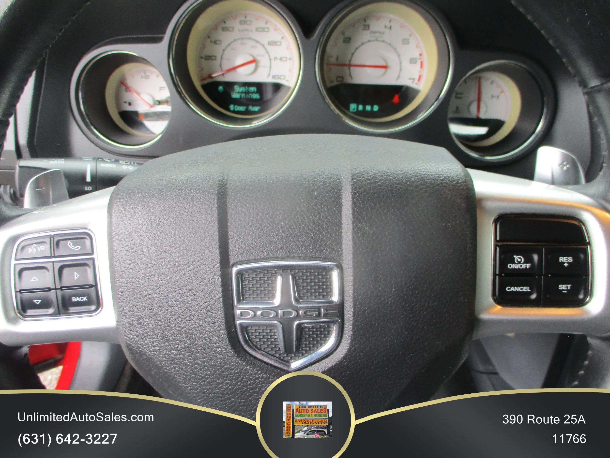 Used 2012 Dodge Challenger R/T RWD image 11