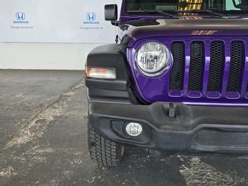Used 2023 Jeep Wrangler Unlimited Sport AWD/4WD image 21