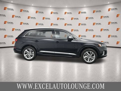 Used 2021 Audi Q7 3.0T Premium Plus w/ Premium Plus Package AWD/4WD image 6