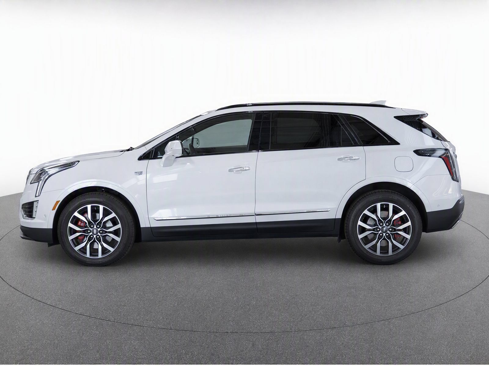 Used 2023 Cadillac XT5 Sportv w/ Platinum Package AWD/4WD image 6